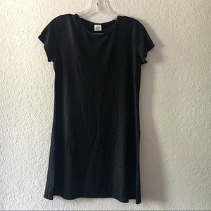 T-Shirt Black Dress